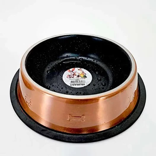 Cuenco de acero inoxidable con interior de cobre.