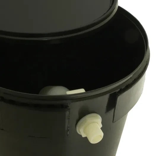 Depósito 15lt com entrada de pressão, saída 12mm