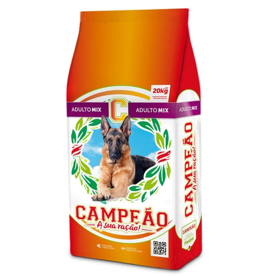 Perro mestizo adulto campeón